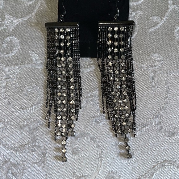 Sparkling Rhinestone And Chain 3 1/2” Chandelier Pierced Earrings - Picture 4 of 11